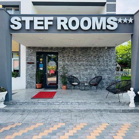 Stef Rooms Tirgu Frumos Esterno foto