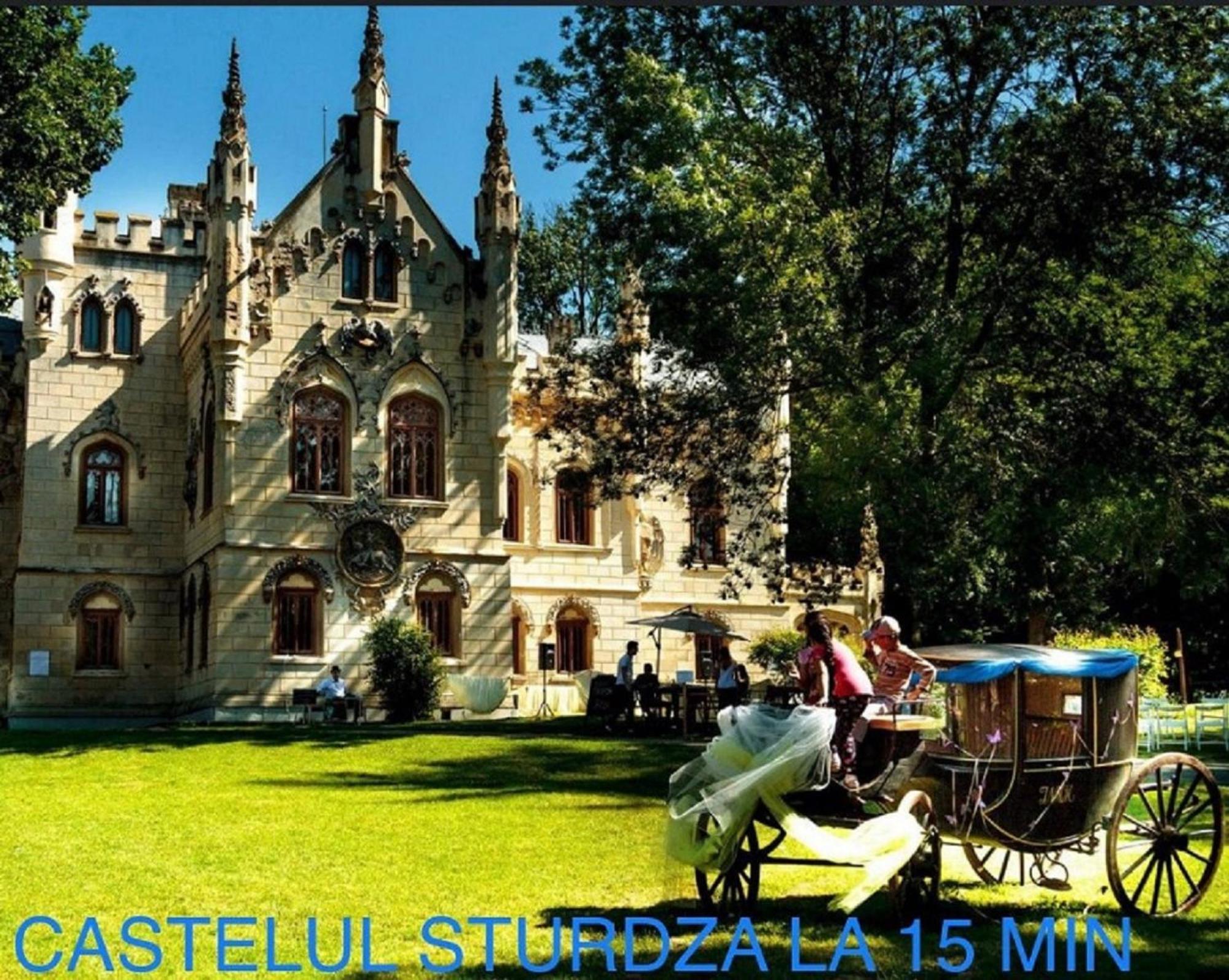 Stef Rooms Tirgu Frumos Esterno foto